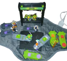 87846923 Akedo Teenage Mutant Ninja Turtles Battle Arena Playset Pre-owned Set Plus