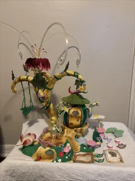Bandai 043377735861 Disney Fairies Tinkerbell Pixie Hollow Tree House Teapot Playset 2006 Very Rare