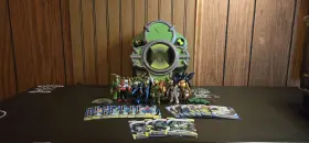 4290b Bandai Ben 10 Alien Force Creation Chamber Playset With Figures And Cards