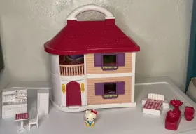 32347 Blue-bird Toys/sanrio Hello Kitty Light Up Dream House W Furniture Berry Collection Set Rc Car