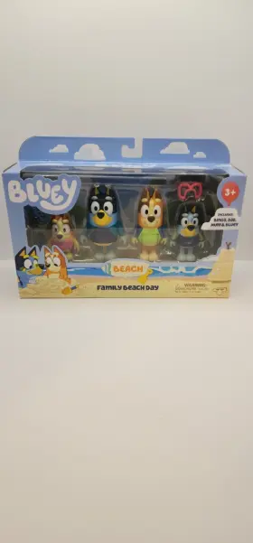 17547 Bluey Family Beach Day Figure 4 Pack With Goggles - Playset Rare Set Nib