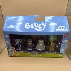 Bluey 17655-0003/11-r1 Halloween Playset Chloe Bingo Lucky Licensed Cartoon Figures