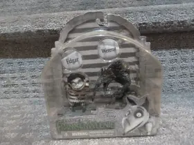 Disney 885561122053 Tim Burton Film Frankenweenie Edgar Wererat 2 Pack Action Figure New Rare