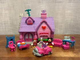L5342i546 Disney 11339 Minnie Mouse Micro Playset With Characters Car And Furniture