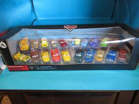 Disney Pixar 68007 Cars 3 Mega Figurine Playset 20 Piece