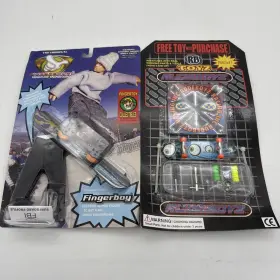 Fingertoy Collectibles 036696007153 2 New Vintage Fingerboard Miniature Snowboard Skateboard In Box