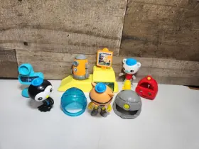 Bdl88 Fisher-price Octonauts Lot - Kwazii Octobot X-ray Station Barnacles Heat Suit And Peso Figures