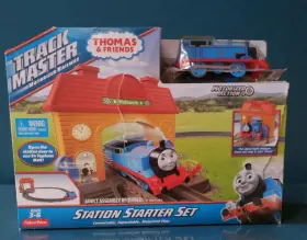 Dfm49 Fisher-price Thomas And Friends Trackmaster Station Starter Set - Motorized Train