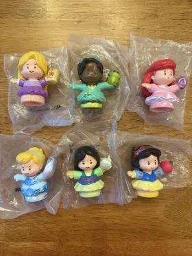 Gxy00 Fisher-price Disney Princess Gift Set By Little People 6 Character Figures