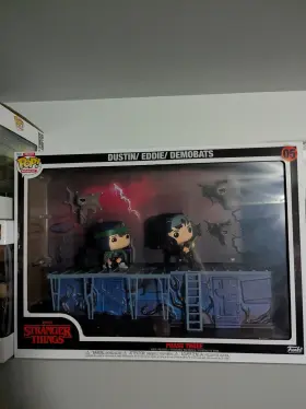 70257 Funko Pop Moments Deluxe Stranger Things Phase Three Dustin Eddie Demobats