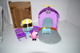 Hasbro 010994125554 Peppa Pig Peppas Club Ice Cream Shop Playset Toy New