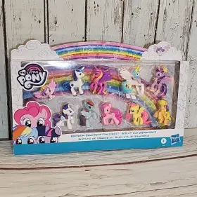 Hasbro 195166313733 My Little Pony Toy Rainbow Equestria Favorites 10 Figure Collection 2 Inch Tall New