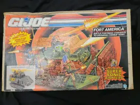 6241 Hasbro Vintage Gi Joe Fort America Fortress