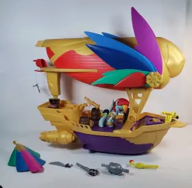 Hasbro 630509594238 My Little Pony 2017 Rainbow Dash Swashbuckler Pirate Airship With Accessories