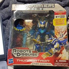 Hasbro A3857 Transformers Prime Thundertron Action Figure Light-up Battle Sword