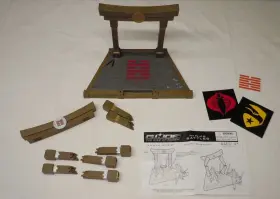 C-001b Hasbro Gi Joe Ninja Battles Dojo Playset Platform Collapsible Pillars 2005 C001b