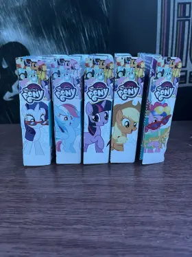 E0673 Hasbro My Little Pony Friendship Is Magic Figure Lot With Accessories 2017