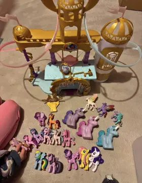 F21565l00f21565s01 Hasbro My Little Pony A New Generation Movie Royal Racing Ziplines Castle Playset