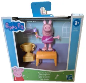 F4141 Hasbro Peppa Pig Gymnast Playset With Trophy And Gymnastics Apparatus 3 Years