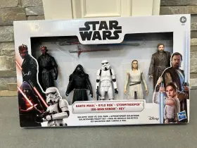 G0310 Hasbro Star Wars Playset Darth Maul Kylo Ren Stormtrooper Obi-wan Kenobi Rey