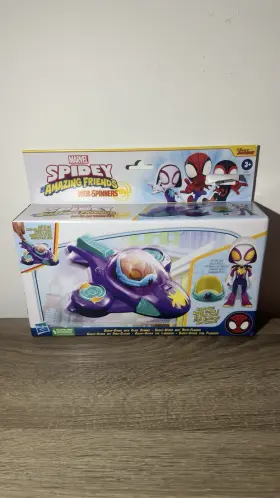 F7354 Hasbro Marvel Spidey And His Amazing Friends Ghost-spider Playset Vehicle