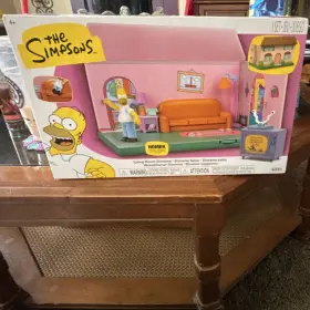 17656 Jakks Pacific The Simpsons Living Room Diorama Playset Homer Figure Boxed