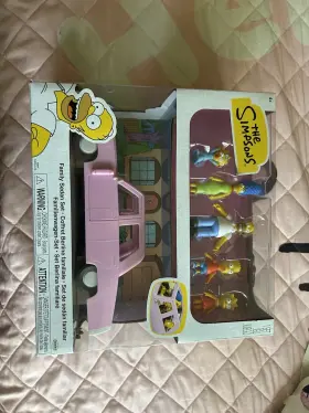 43070 Jakks Pacific The Simpsons Pink Family Car Playset With Homer Marge Bart And Lisa
