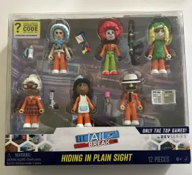 Crs0059 Jazwares Roblox Jail Break Hiding In Plain Sight Figures With Virtual Item Code Dev Series