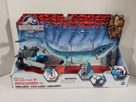 Jurassic World 630103305124 Mosasaurus Vs. Submarine Playset