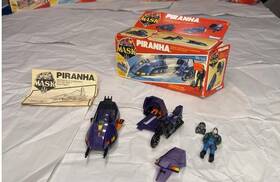 Kenner 37330 Mask Piranha Motorcycle/submarine With Figure And Box