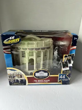 20102 Kid Galaxy The White House Storybook Play Set- Complete With 44 Presidents In Box