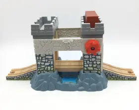 Lc99310 Learning Curve Thomas And Friends Rolfs Castle Bridge Complete With Ramp Tracks Wooden Train Vtg