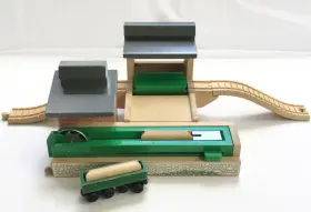 Lc99326 Learning Curve Thomas And Friends Sawmill With Dumping Depot Complete Log Car Wooden Railway 1998
