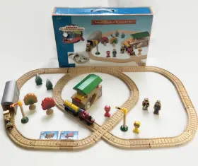 Lc99506 Learning Curve Thomas And Friends Around The Barrel Loader Set Wooden Railway Complete In Box