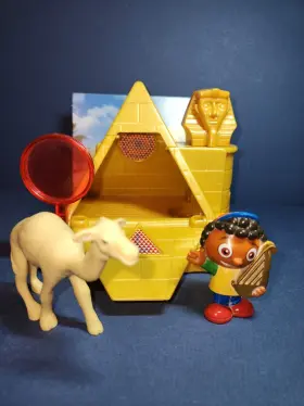 L1868 Little Einsteins Egypt Mission Playset 2007 Disney With Quincy Camel And Magnifier