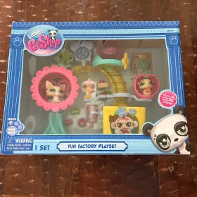 89453305 Littlest Pet Shop Fun Factory Playground Playset