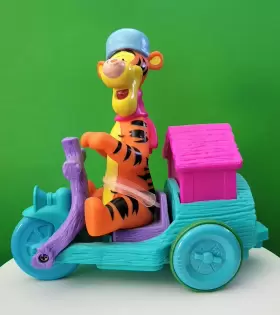 Mattel 026676667330 Winnie The Pooh Ride N Wobble Tigger Train