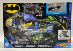 Mattel 194735074686 Hot Wheels Dc Batcave Playset With Batman Character Car