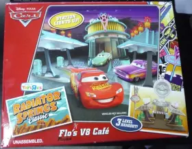 Mattel 746775200251 Rare Disney Pixar Cars Flos V8 Cafe Playset Toys R Us Radiator Springs Mater