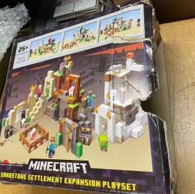 Mattel 887961501247 Mojang Minecraft Sandstone Settlement Expansion Playset