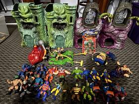Mattel 9169 Masters Of The Universe Castle Grayskull Snake Mountain Playset Lot