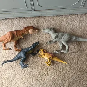 Fwm29 Mattel Jurassic World Dinosaur Playset - 4 Figures