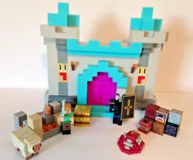 Hjg73 Mattel Minecraft Creator Playset Party Supremes Palace Castle 3 Figurines And Drawbridge