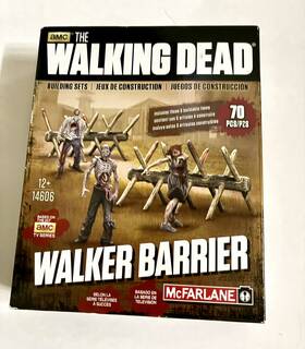 Mcfarlane Toys 111215pt The Walking Dead Inch Walker Barrier Building Set 70 Pcs By New