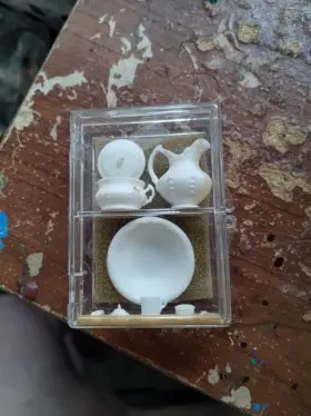 Melody Jane Dolls Houses 098703990982 Dollhouse Miniature Chrysnbon Chamber White Pot Set
