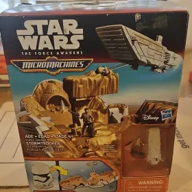 B3511 Micro Machines Hasbro Disney Star Wars Force Awakens Stormtrooper Playset Poe Dameron