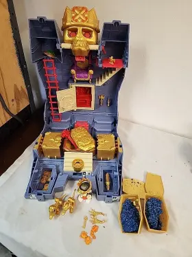 41517 Moose Enterprise Treasure X Kings Gold Tomb Playset With Accessories And Figures