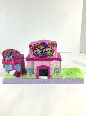 L123119 Moose Enterprise Shopkins Lil Secrets Small Mall Multi Level Playset With Ice Cream Truck And Figures
