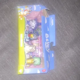13061 Moose Toys Bluey Family Playset Figures With Original Packaging