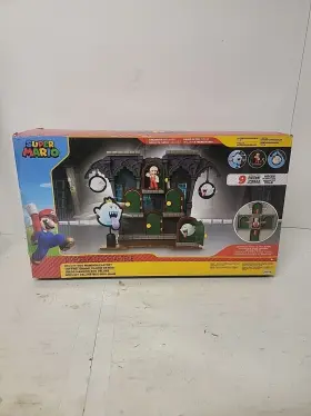 Nintendo 192995404281 Super Mario Deluxe Boo Mansion Playset 10 Pieces Open Box